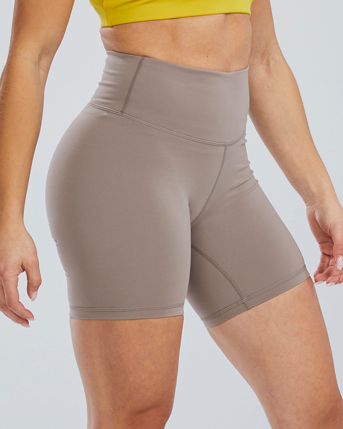 TYR Joule Eliteª Women's High Rise Short 6" - Solid