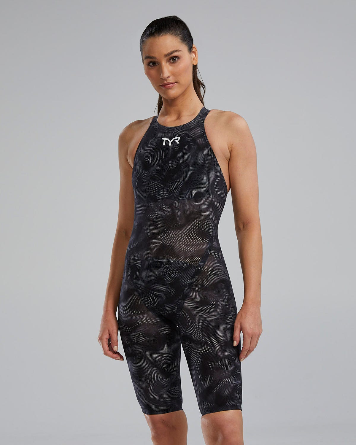 TYR Women's Avictor™ 2.0. Closed Back Swimsuit - Exolon