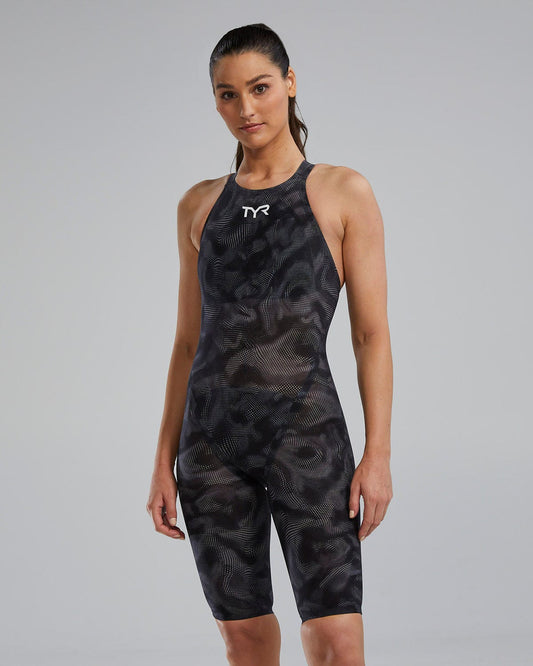 TYR Women's Avictor™ 2.0. Closed Back Swimsuit - Exolon