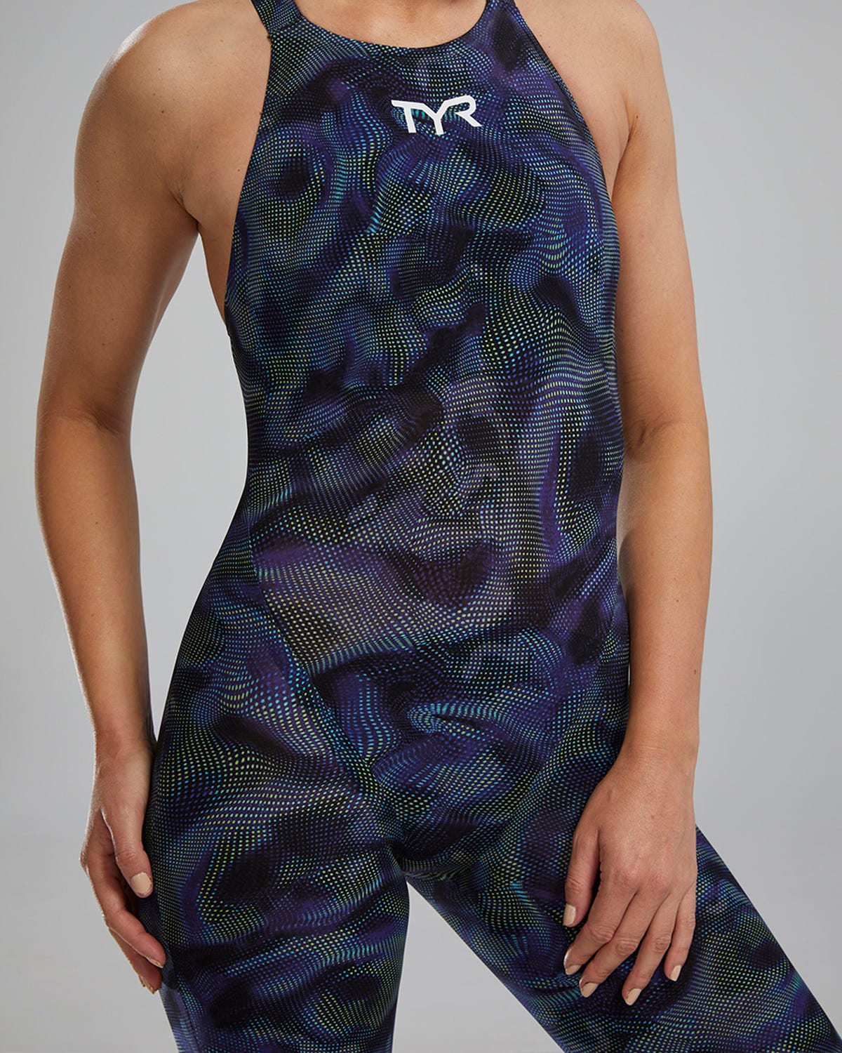 TYR Women's Avictor™ 2.0. Closed Back Swimsuit - Exolon