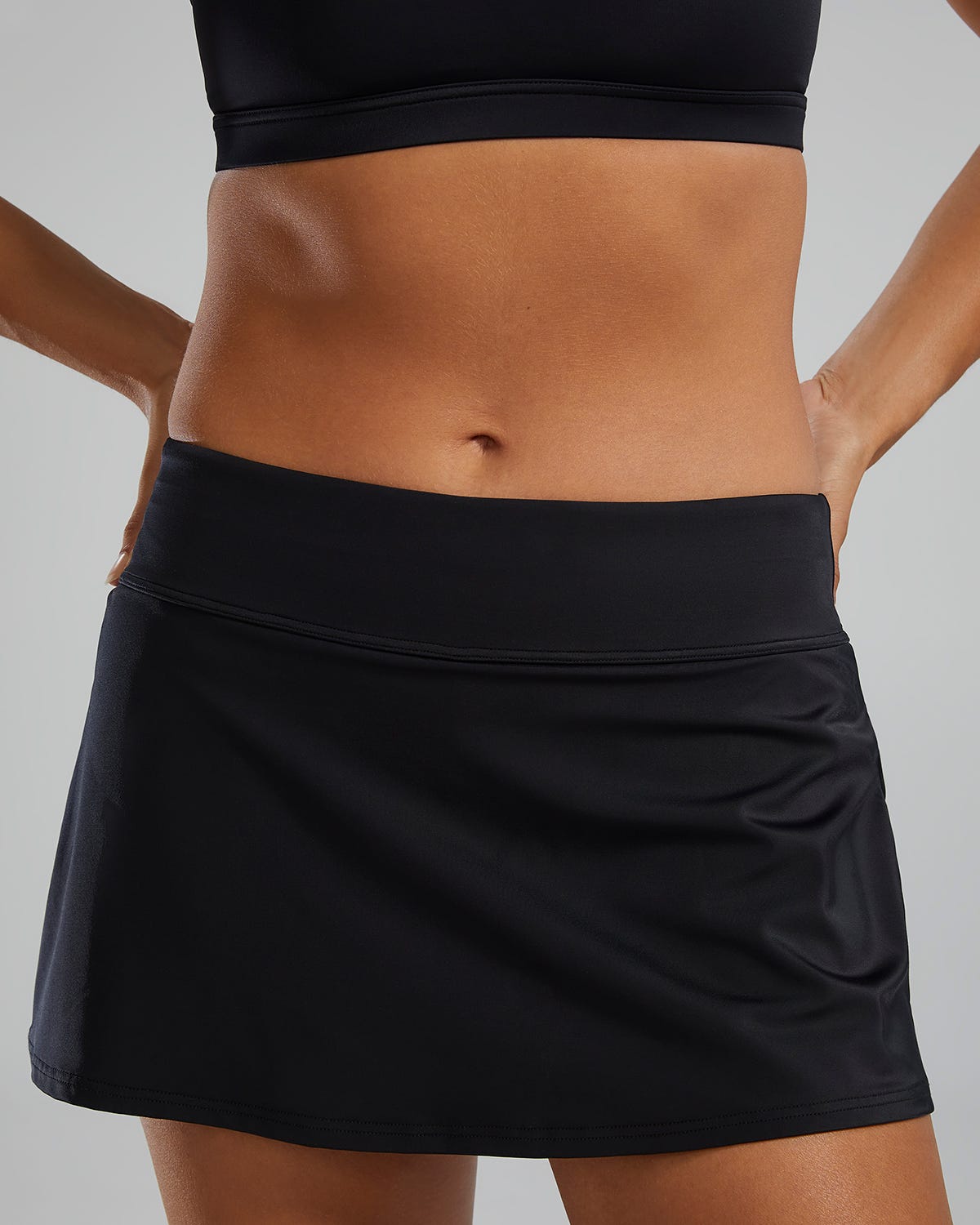 TYR Women's Della Skort - Solid