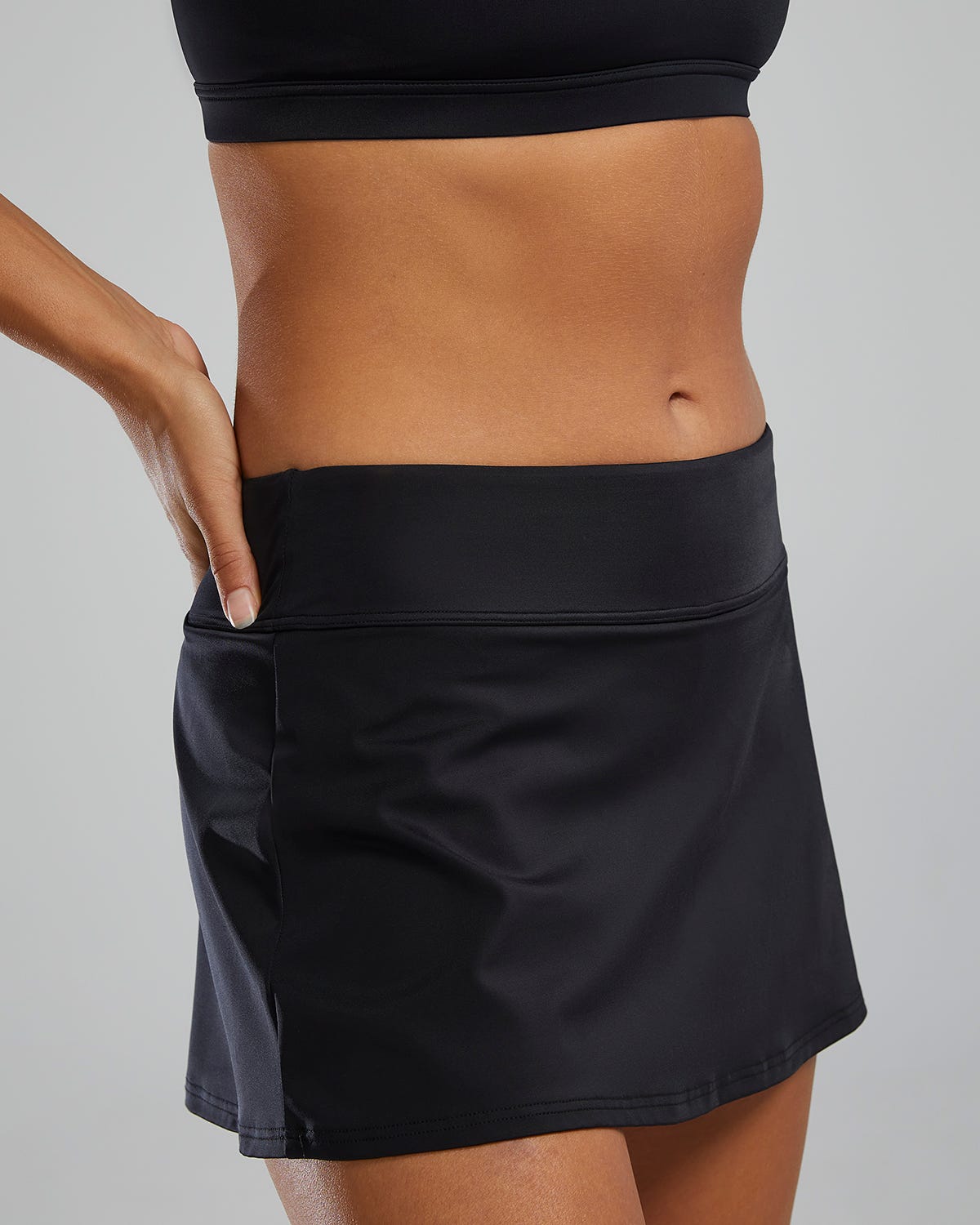 TYR Women's Della Skort - Solid