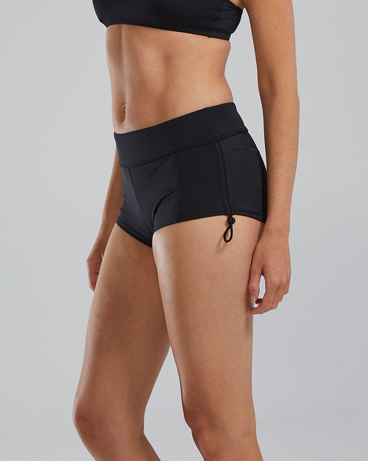 TYR Women's Della Boyshort - Solid