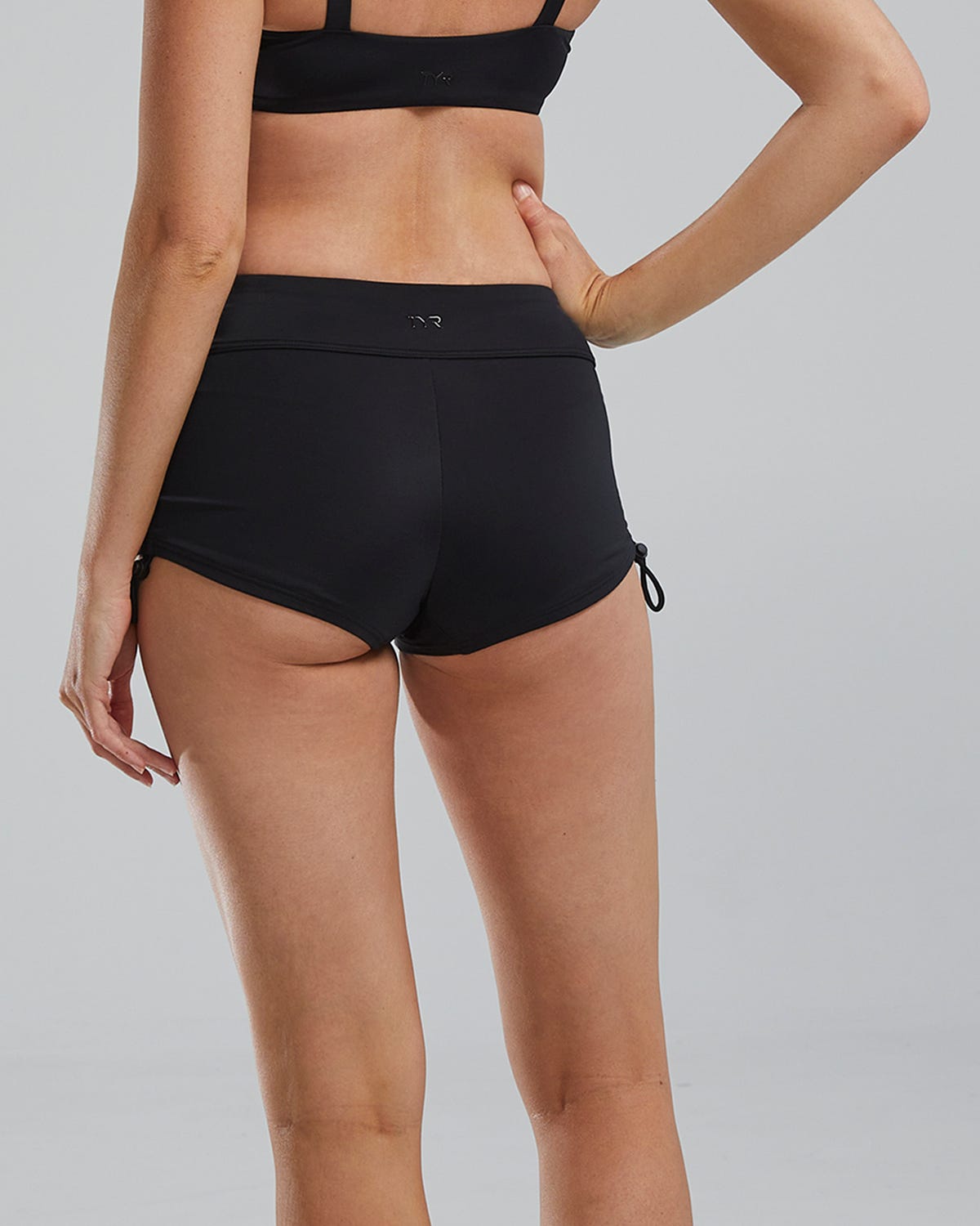 TYR Women's Della Boyshort - Solid