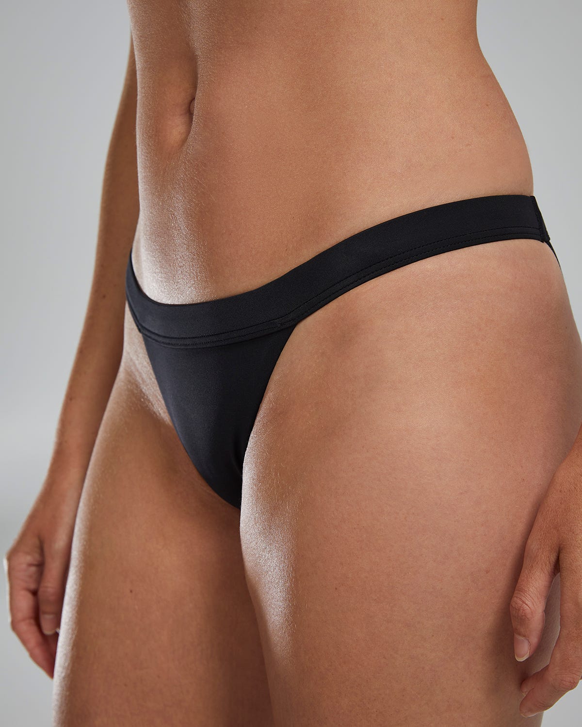 TYR Women's Mia Sport Bikini Bottom - Solid