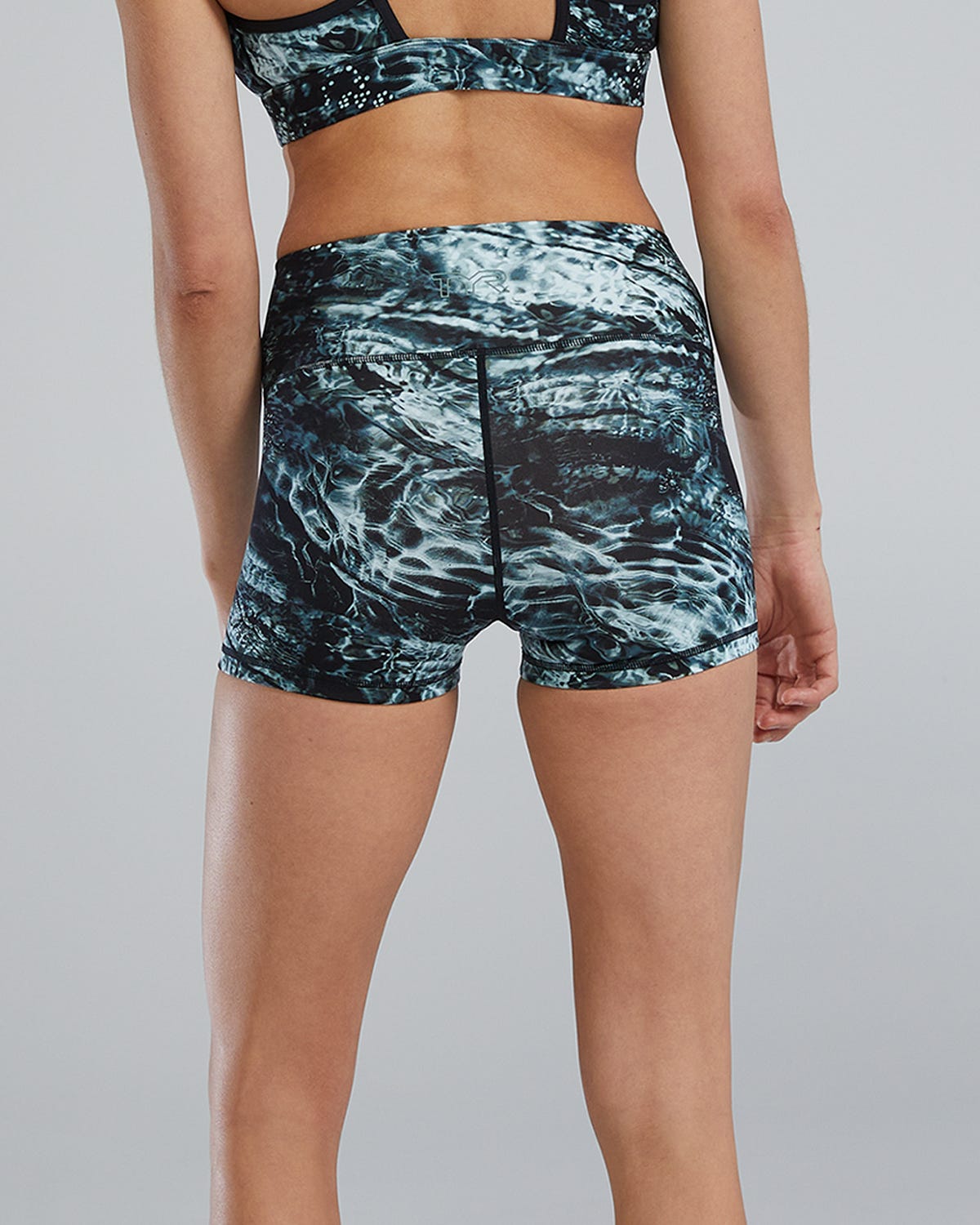 TYR Joule Eliteª High Rise Short 2"