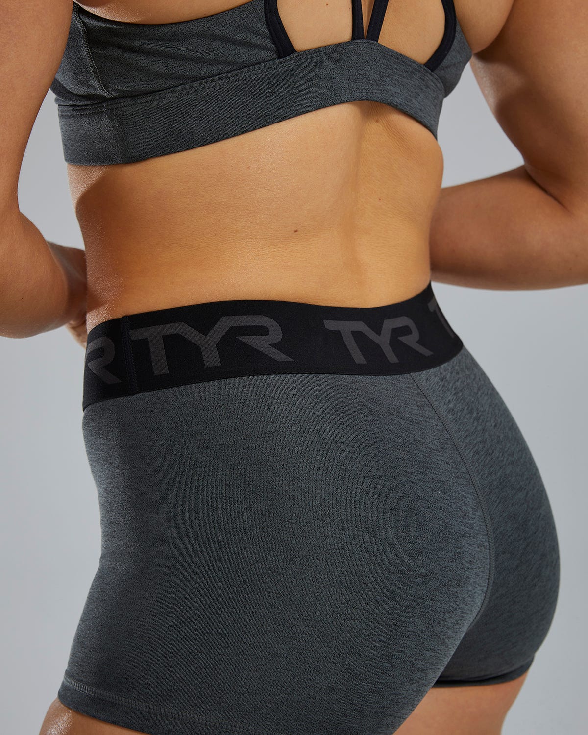 TYR Base Kineticª Women's 2" Mid-Rise Logo Short