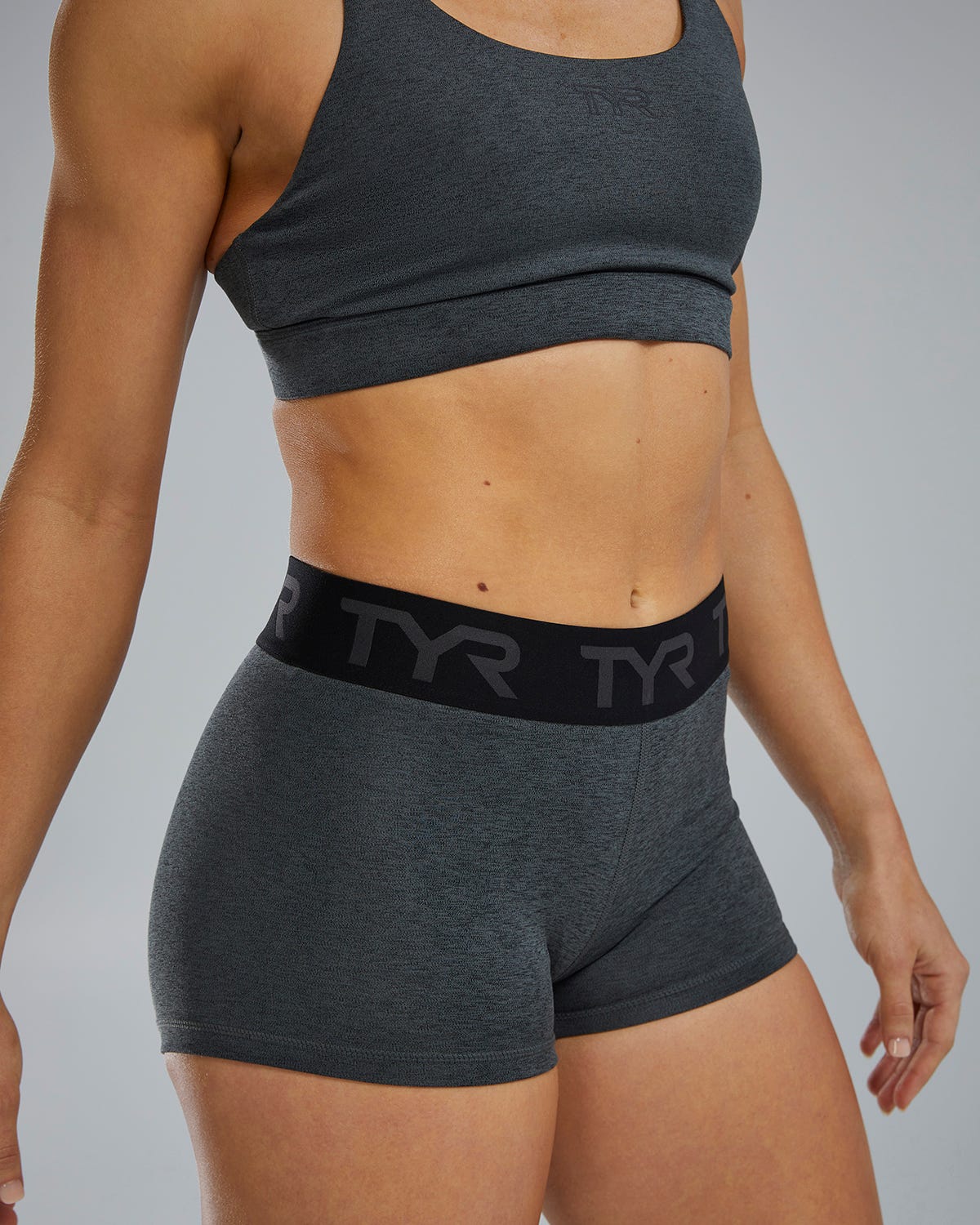 TYR Base Kineticª Women's 2" Mid-Rise Logo Short