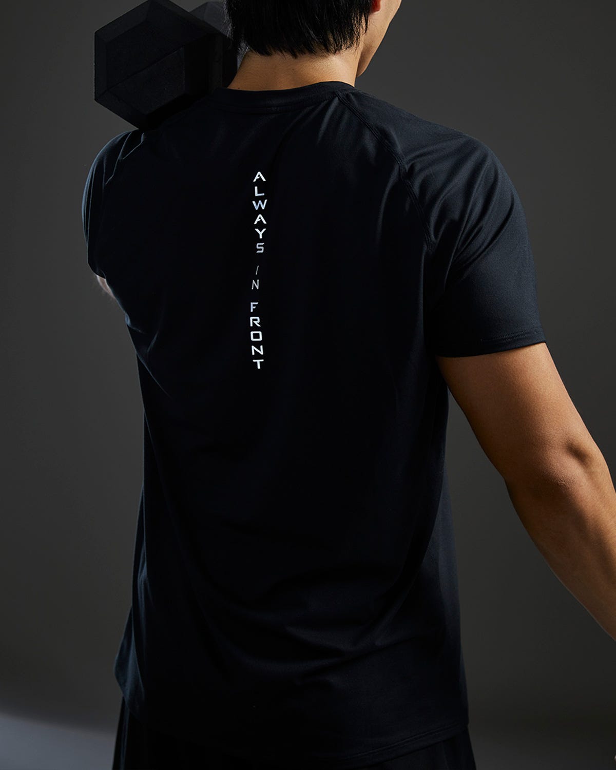 TYR ClimaDry™ Men's Raglan Big Logo Tech Tee - Solid