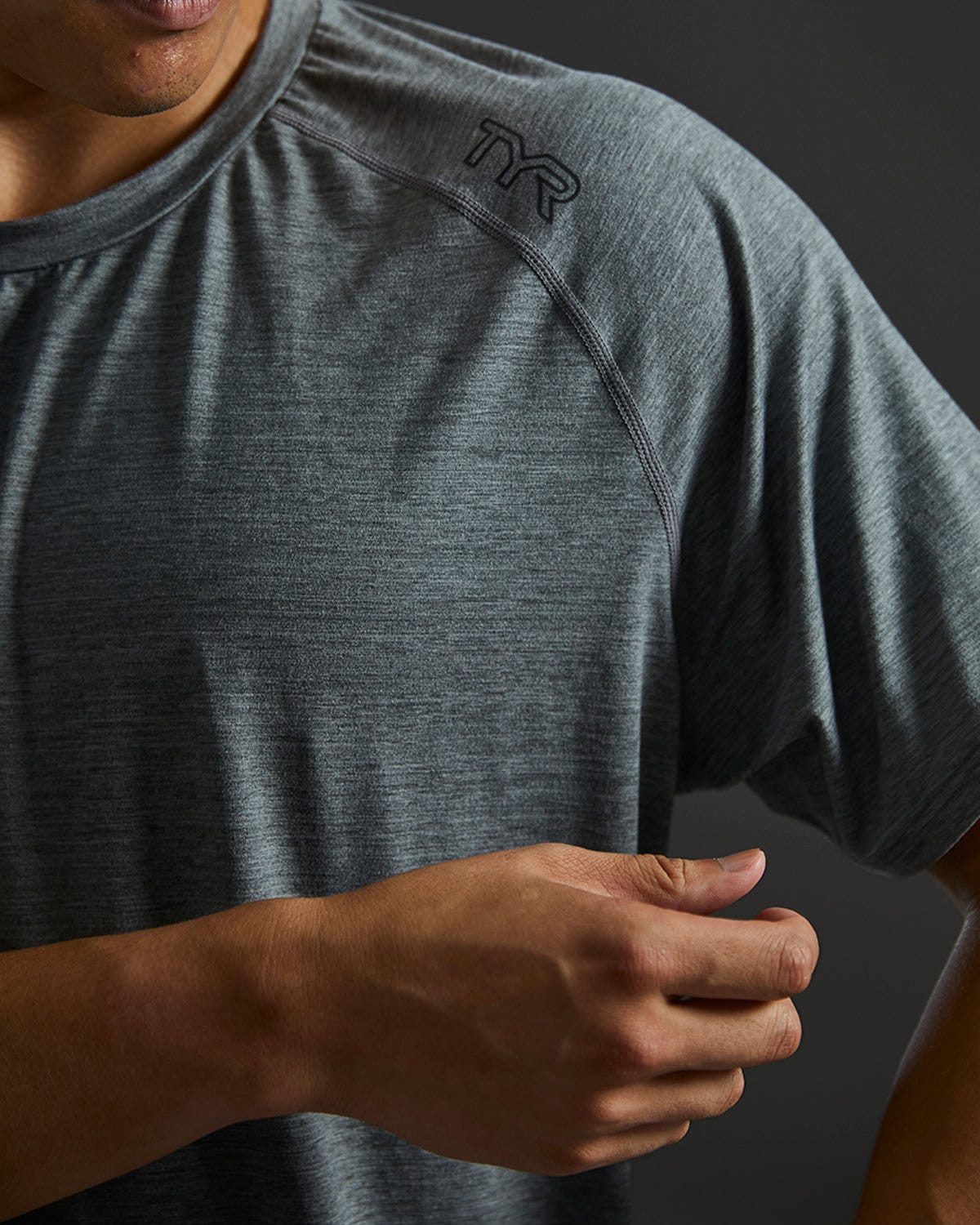 TYR ClimaDry™ Men's Raglan Tech Tee - Solid / Heather