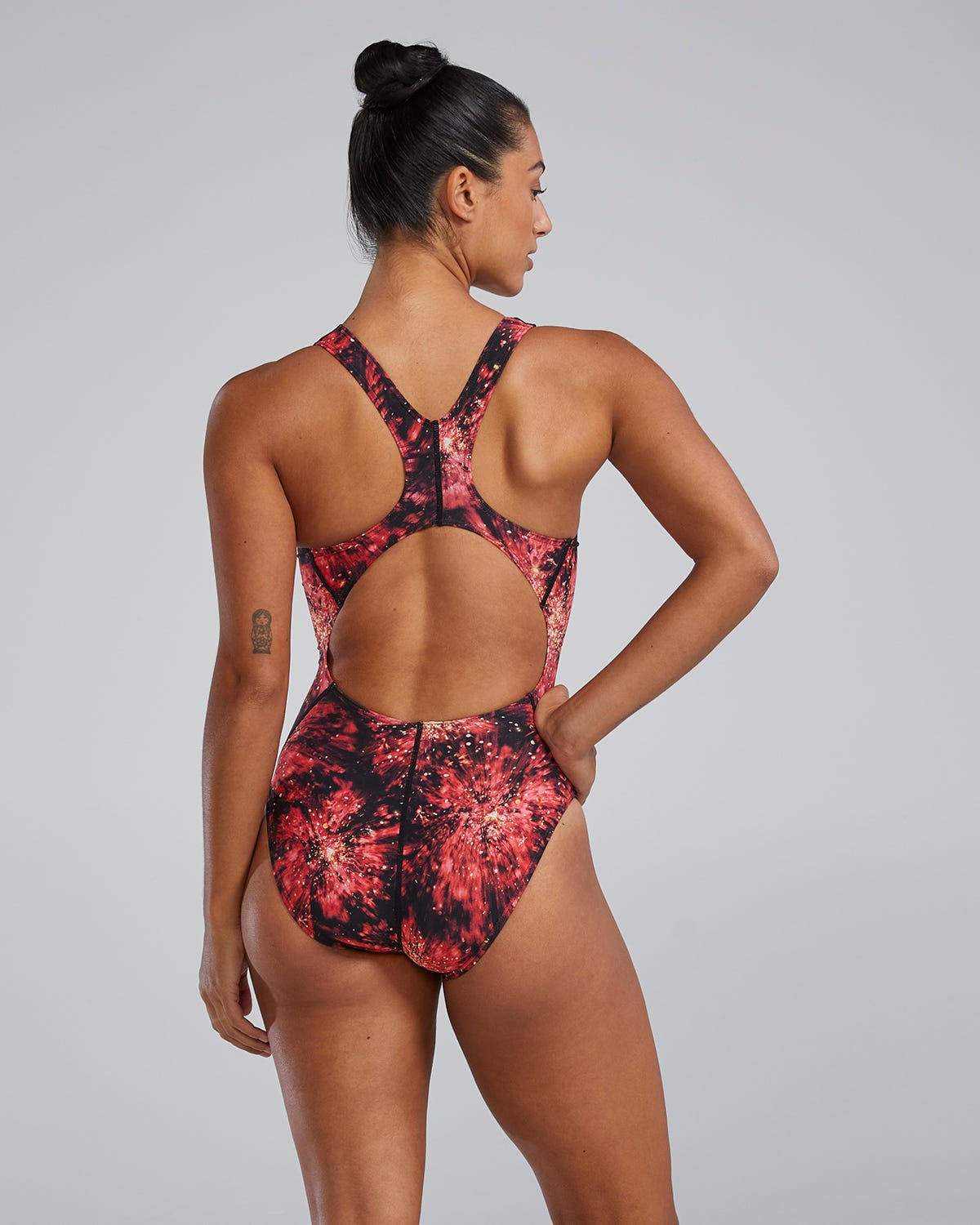 TYR Durafast Lite® Women's Maxfit Swimsuit - Radiant Flare