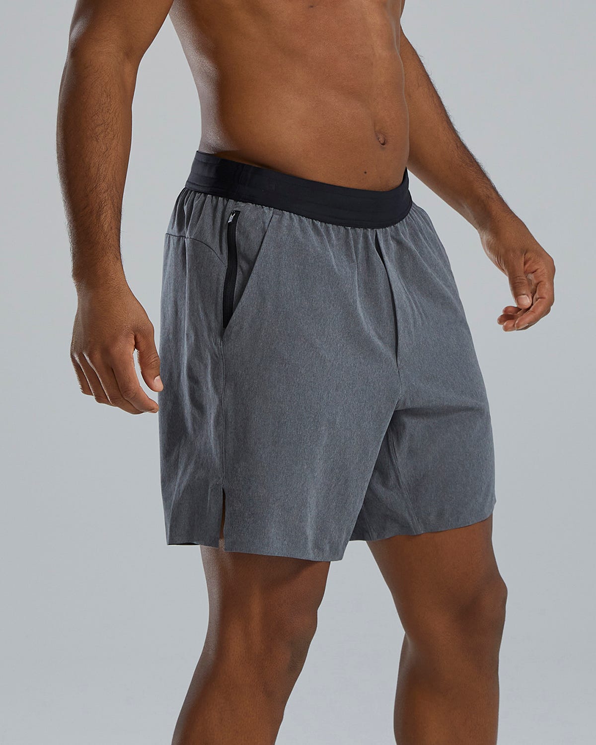 TYR Hydrosphereª Men's Unlined 7" Unbroken Big Logo Shorts - Solid