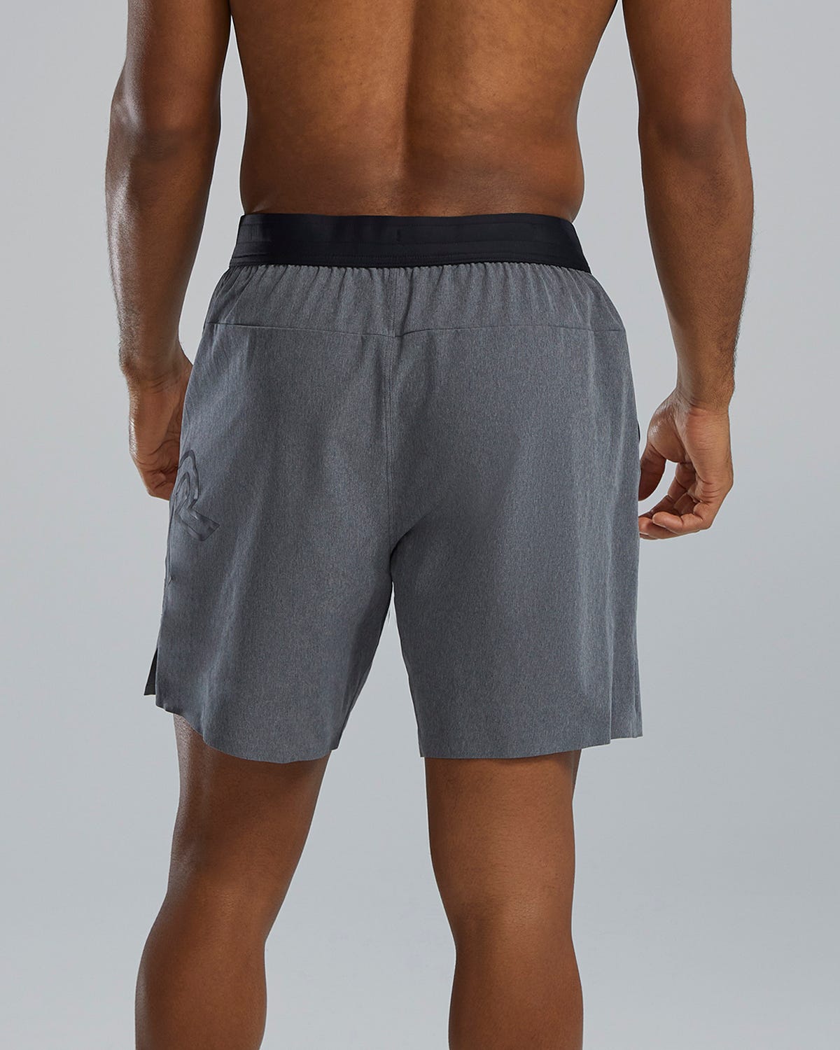 TYR Hydrosphereª Men's Unlined 7" Unbroken Big Logo Shorts - Solid