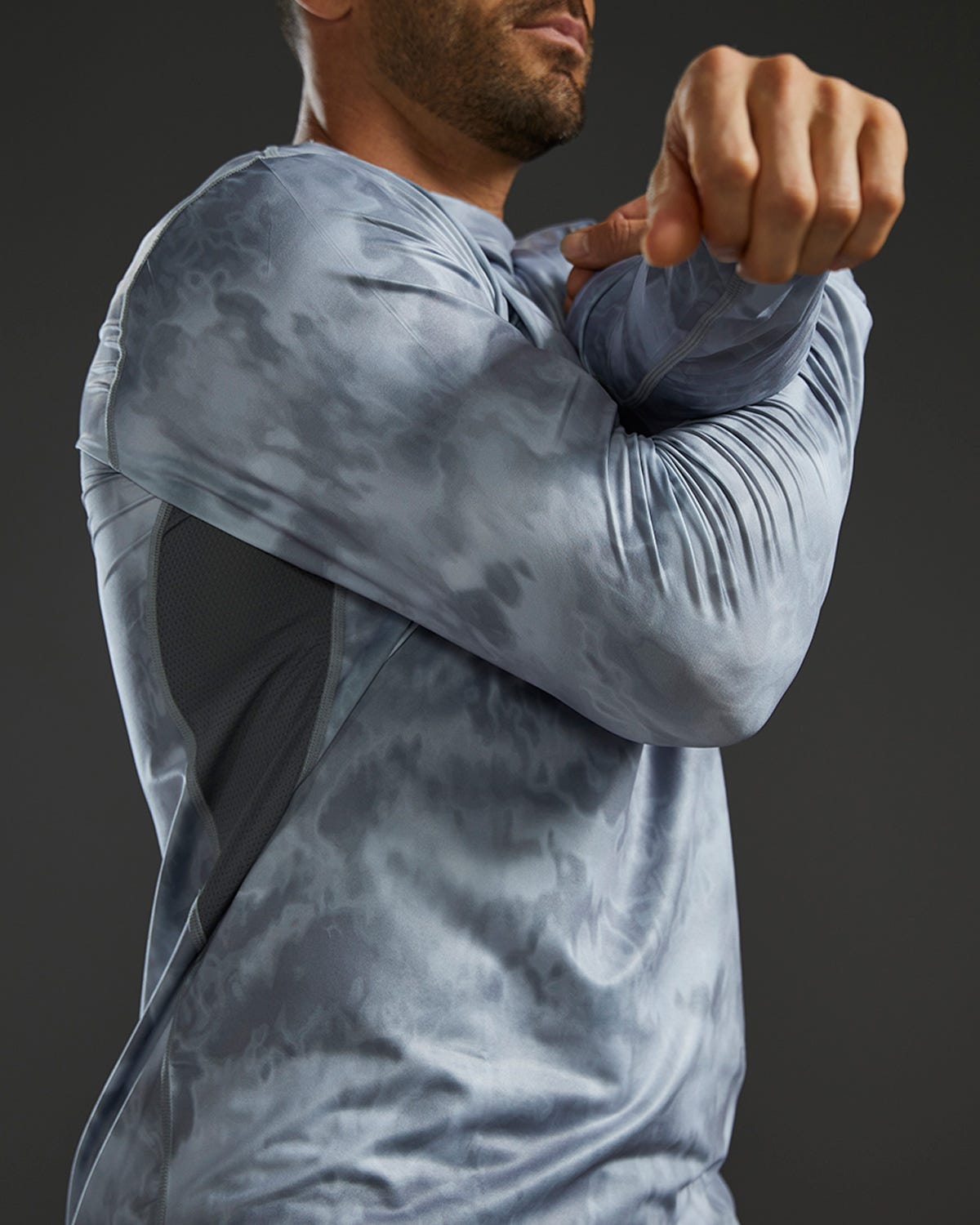 TYR SunDefense™ Men's Vented Long Sleeve Crew Shirt - Turbulent