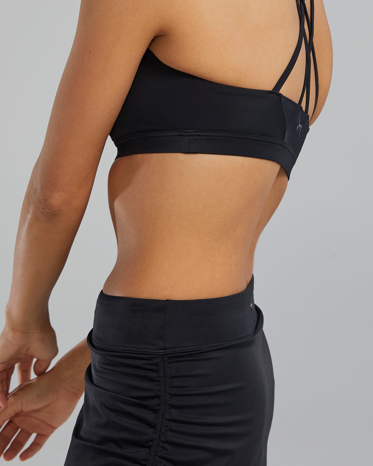 TYR Women's Jojo Top - Solids