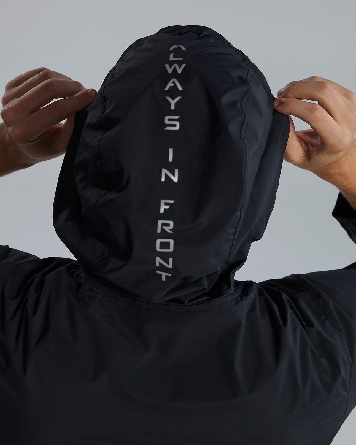 TYR Hydrosphere™ Men's Atlas Windbreaker Jacket