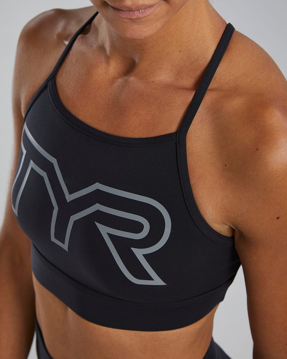 TYR Joule Elite™ Women's High Neck Sports Bra - Solid