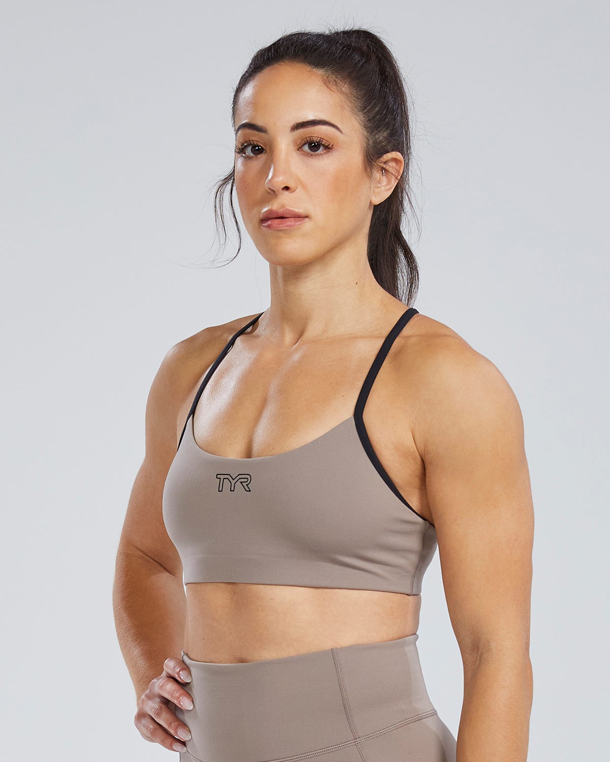 TYR Joule Elite™ Women's Scoop Neck Sports Bra - Solid
