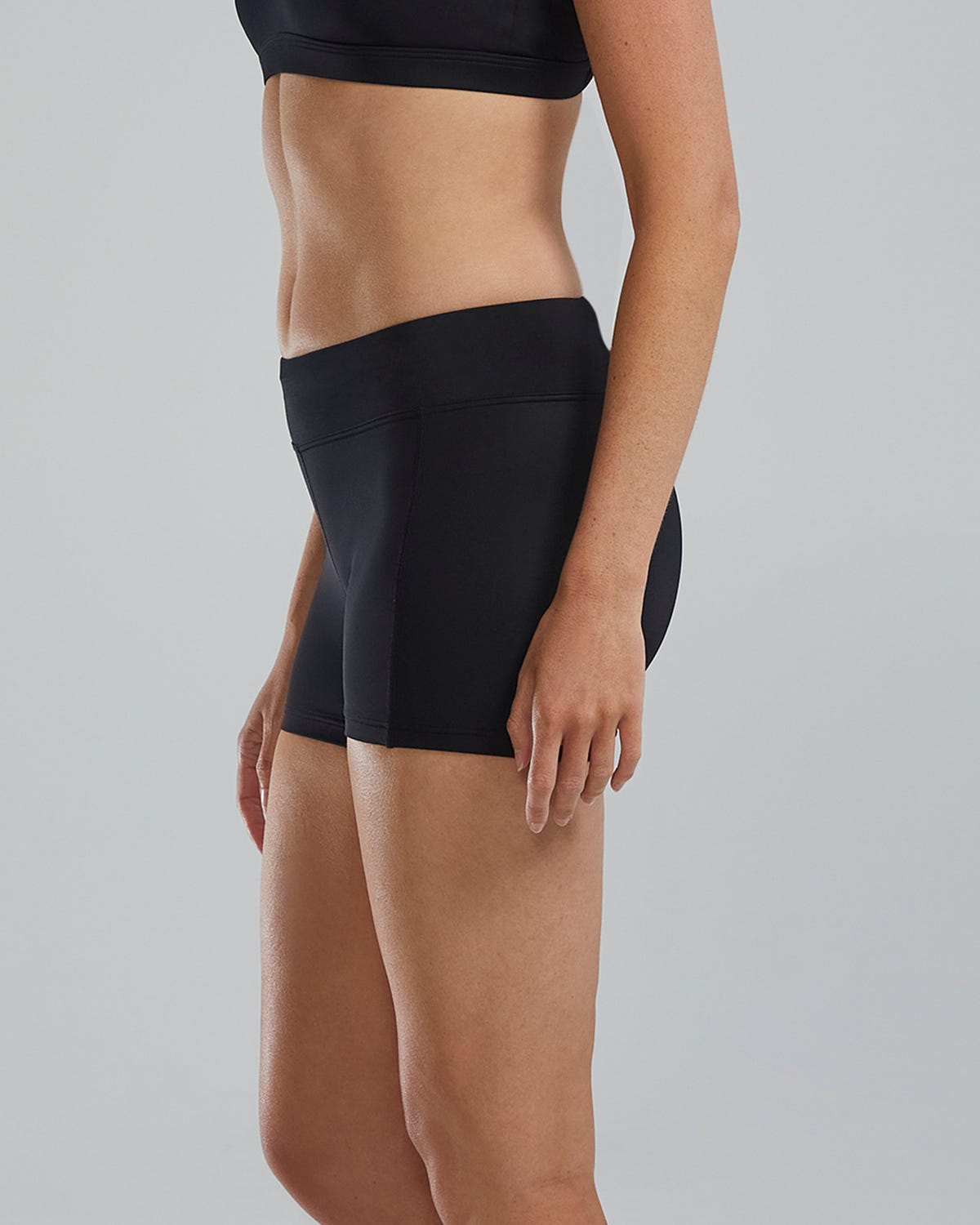 TYR Women's Kalani Short - Solid