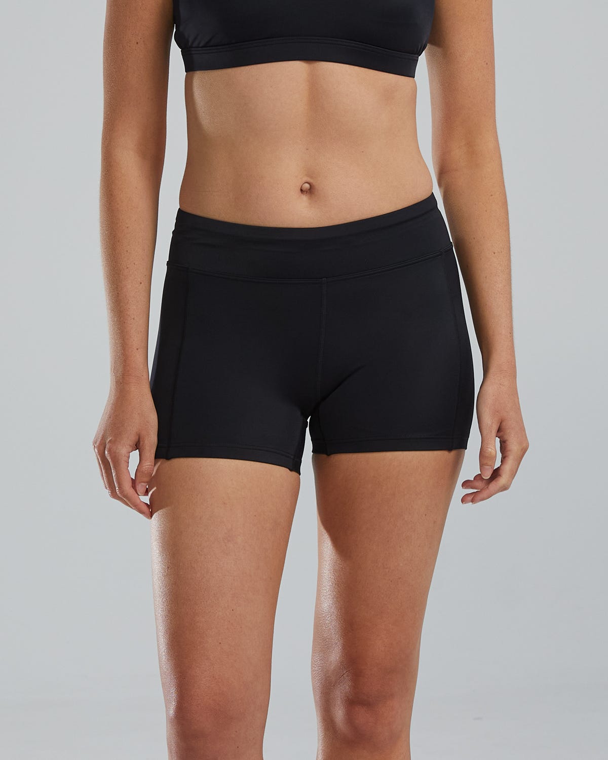 TYR Women's Kalani Short - Solid